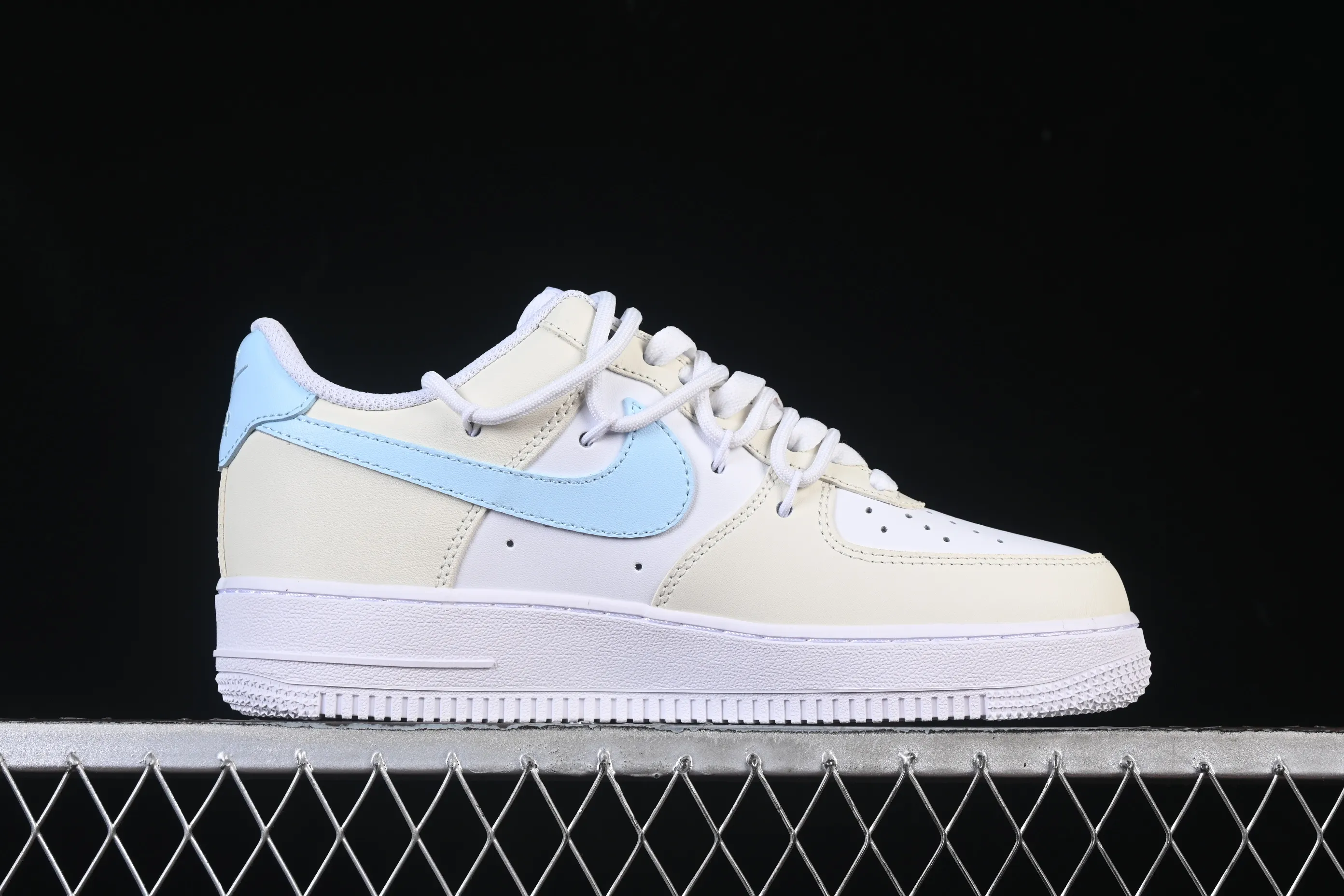 All Categories Nk Air Force 1 Air Force Series Nk Air Force 1 Low Air Force Low Nike Air Force 1'07 Low Lemon Salt Sparkling Water Air Force One Low Casual Sneakers ZH0316-111